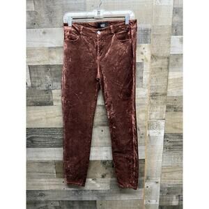 NWOT Paige Ultra Skinny Velvet in Dark Currant Size‎ 28